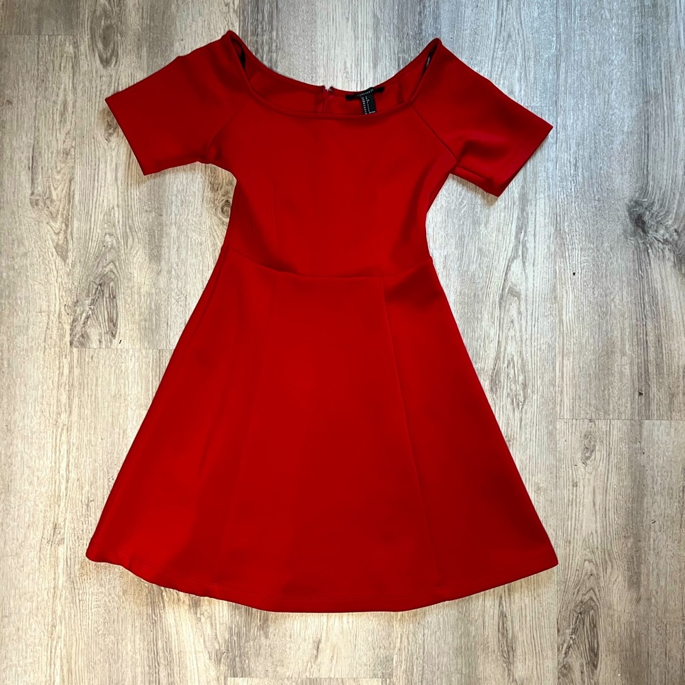 Forever 21 Red Cocktail Flaired Dress